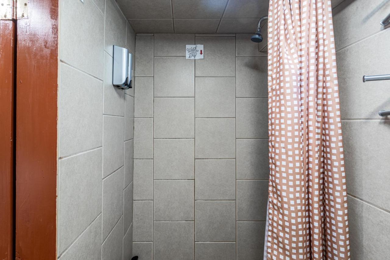Best Ewr Airport Studio-Hot Tub-Free Parking Hillside Exterior photo
